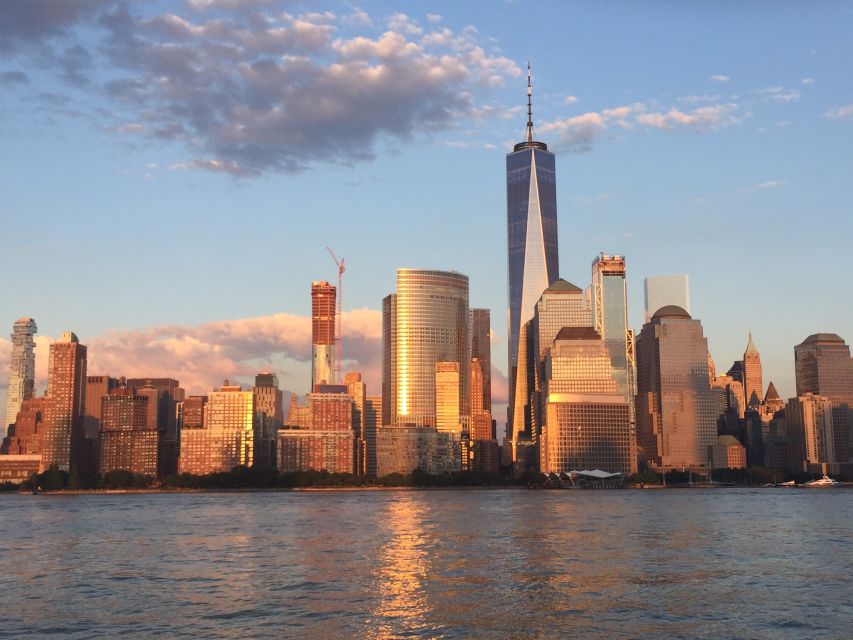 NYC: Evening Jazz Cruise on the Yacht Manhattan - Why this cruise works so well at night