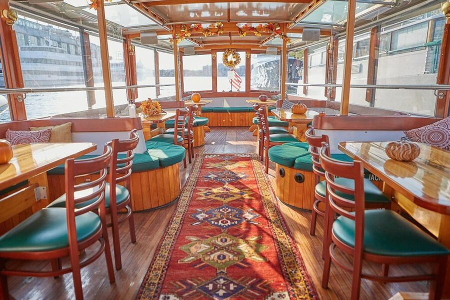 NYC: Evening Jazz Cruise on the Yacht Manhattan - Is $134 a fair price?