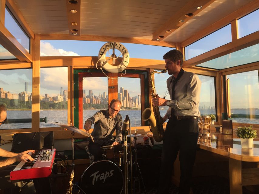NYC: Evening Jazz Cruise on the Yacht Manhattan - Who should book the Manhattan jazz cruise?