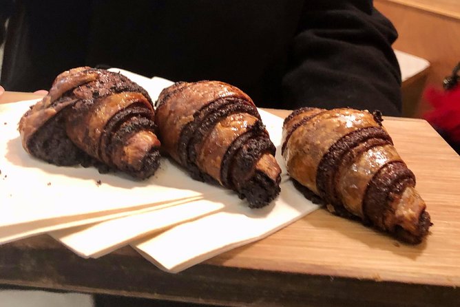 NYC Food Tour: NoMad & Flatiron by Like A Local Tours - Madison Square Park adds a surprising Statue of Liberty story