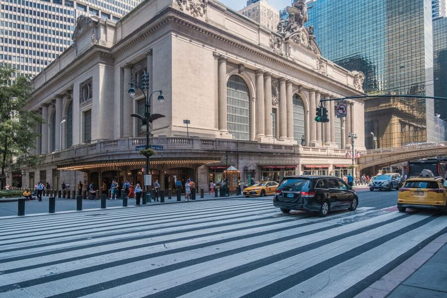 NYC | French guided tour Grand Central & Midtown - Vanderbilt Hall and the main interior