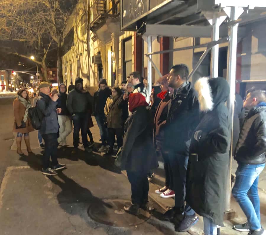 NYC: Ghosts & Ghouls of Greenwich Village Walking Tour - The haunted restaurant and two centuries of stories