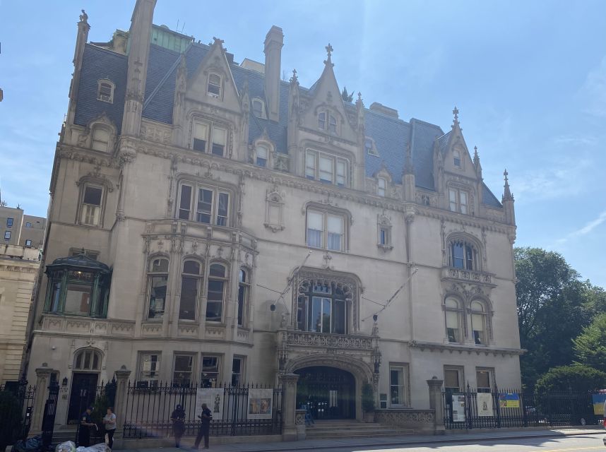 NYC: Gilded Age Mansions Guided Tour - Stories of scandal, murder, and social power