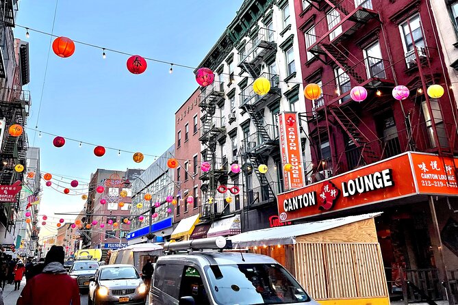 NYC: Greenwich Village Food Tour with 6 Locals Favorites Dishes - The secret dish is part of the fun