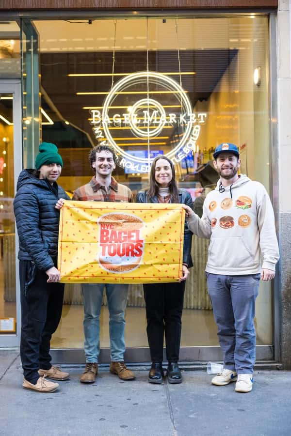 NYC: Guided Bagel Tour with Bagel Tastings - Three stops, several styles of bagel