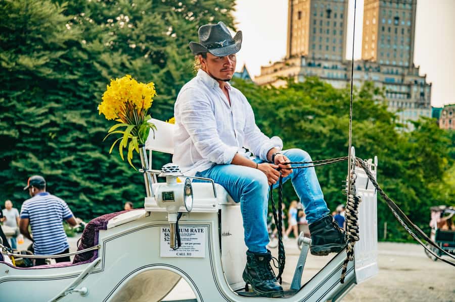 NYC: Guided Central Park Horse Carriage Ride - Night rides, rain, and winter blankets