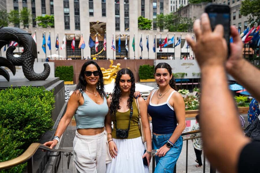 NYC: Half-Day Luxury Bus Tour of Top Highlights - Key points to know before booking