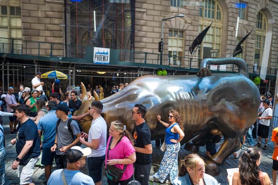 NYC: Half-Day Luxury Bus Tour of Top Highlights - Rockefeller Center is the first real pause