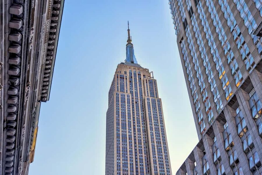 NYC: Half-Day Luxury Bus Tour of Top Highlights - The Statue of Liberty viewpoint needs the right expectations