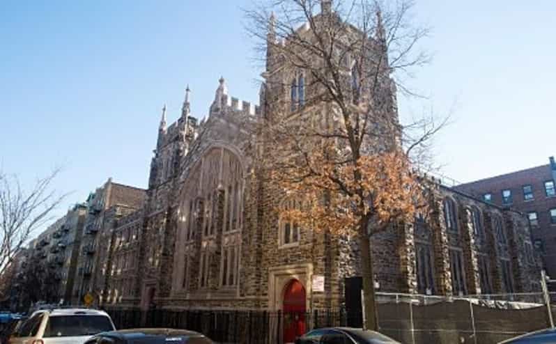 NYC: Harlem Guided Walking Tour - Soul food at Sylvia’s, with an extra bill