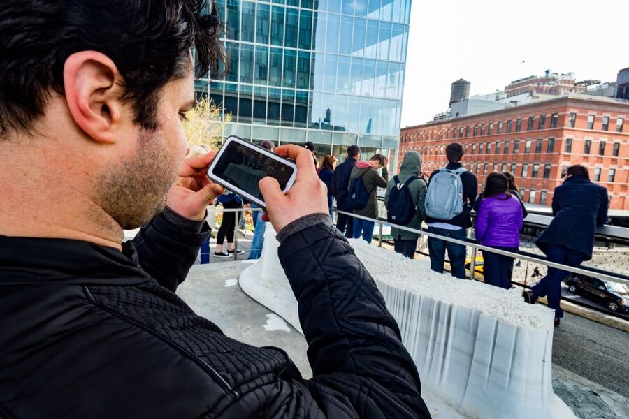 NYC: High Line, Chelsea, & Meatpacking District Walking Tour - What the guides add to the experience