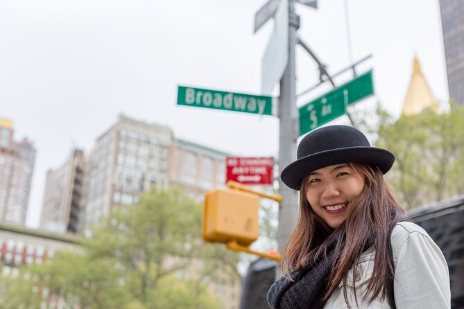 NYC Iconic Sights and Skyline Views with SUMMIT Ticket Option - What the guides add to the walk