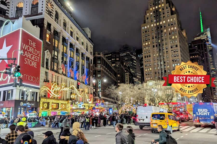 NYC: Jingle Bell Joyride Holiday Tour - Who should book this experience?