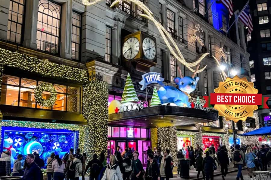 NYC: Jingle Bell Joyride Holiday Tour - The guide, music, and holiday mood