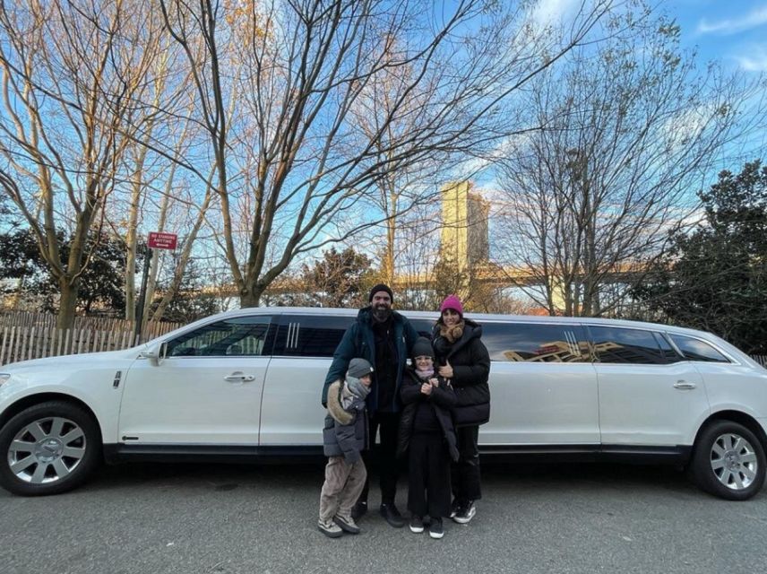NYC Limousine Tour By Stretch Limo-King And Queen Limo NYC - Timing, pickup, and group size