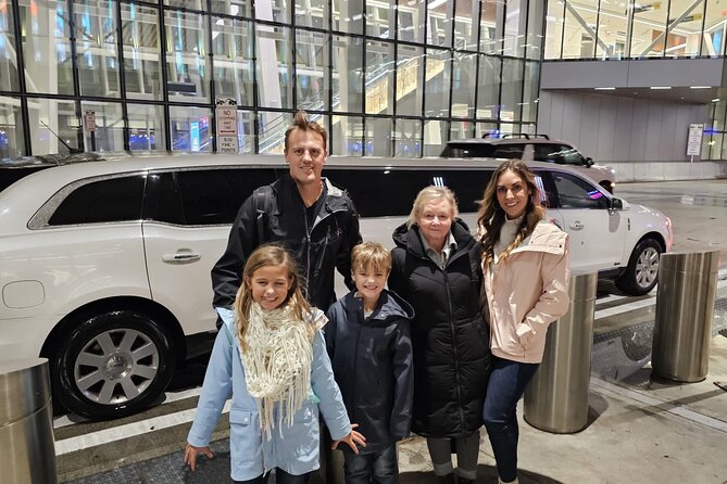 NYC Limousine Tour (New York "NYC Limo Tour" Limo, SUV Or Van ) - Key points to know before you book