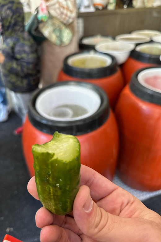 NYC: Lower East Side Walking and Food Tasting Tour - Finishing at Doughnut Plant