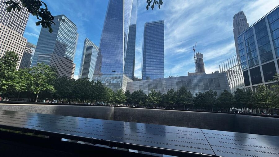 NYC Lower Manhattan Walking Tour & Freedom Tower Observatory - St. Paul’s Chapel and the World Trade Center site