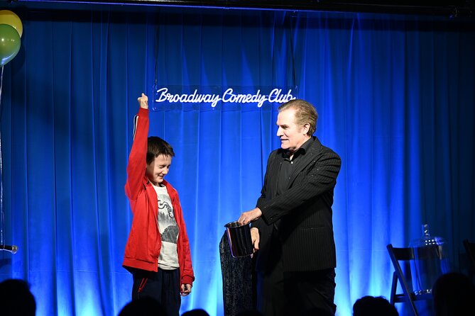 NYC: Magic Show for All Ages - Broadway Magic Hour (Times Square) - Jim Vines, Carl Mercurio, and the Mix of Tricks