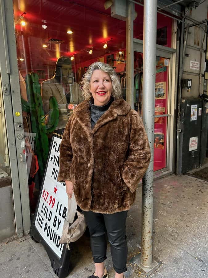 NYC: Manhattan Secondhand Shopping Day Tour - Practical details before you book