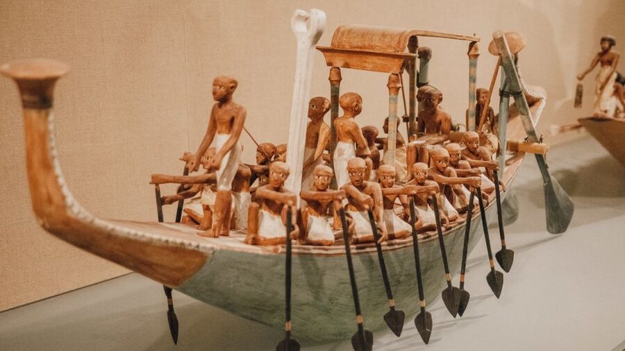 NYC: Meet the Met – Extended 3hr Small-Group Tour - Who should book this Met tour?