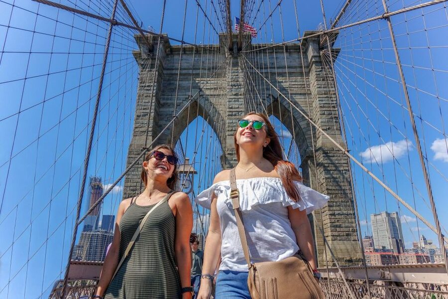 NYC Midtown Manhattan Highlights Private Walking Tour - What the private format really adds