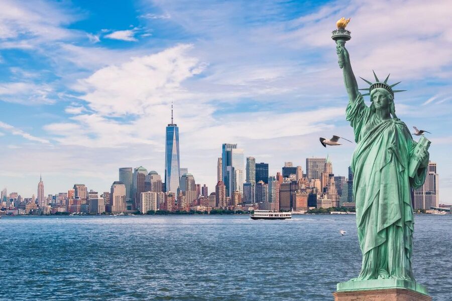 NYC Midtown Manhattan Highlights Private Walking Tour - Which option should you book?