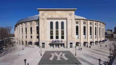 New York City Contrasts Tour through Harlem, The Bronx, Queens and Brooklyn