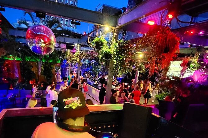 NYC Nightlife Crawl: Bars, Clubs & VIP Entry - VIP-style entry without a luxury-club price