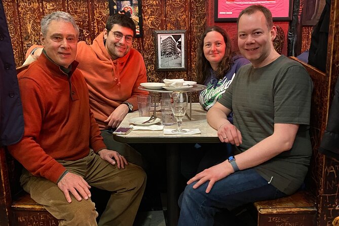 NYC Nightlife Tour with a Local: Private & Personalized - From West End clubs to speakeasy doors