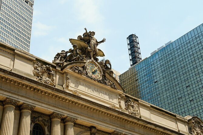 NYC: Official Grand Central Terminal Tour - Finishing through Grand Central Market