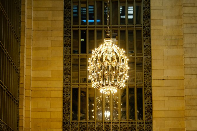 NYC: Official Grand Central Terminal Tour - Starting beneath the main concourse clock