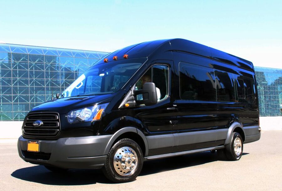 NYC: One-Way Shared Transfer to or from Newark Airport - Hotel drop-off from Battery Park to 72nd Street