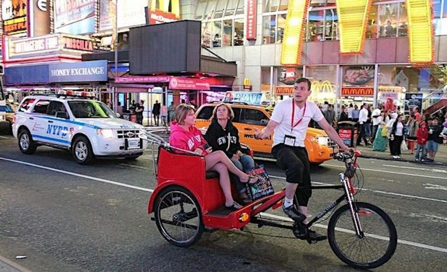 NYC Pedicab Tours: Central Park, Times Square, 5th Avenue - Why a pedicab works well in Midtown