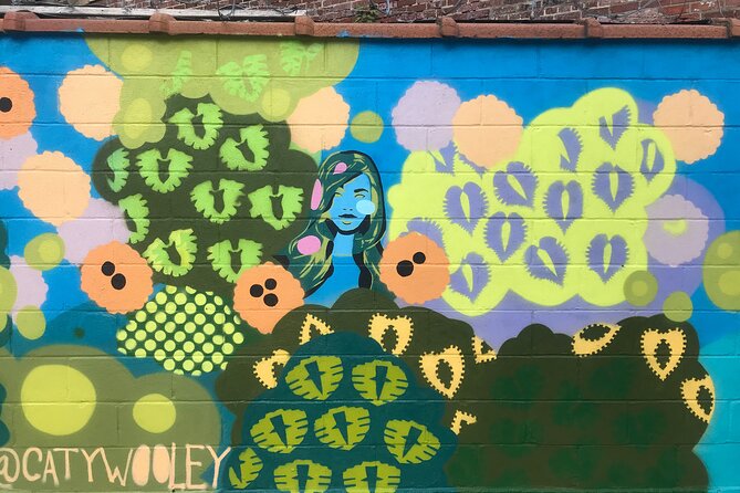 NYC: Private Graffiti & Street Art Walking Tour - A private group changes the pace