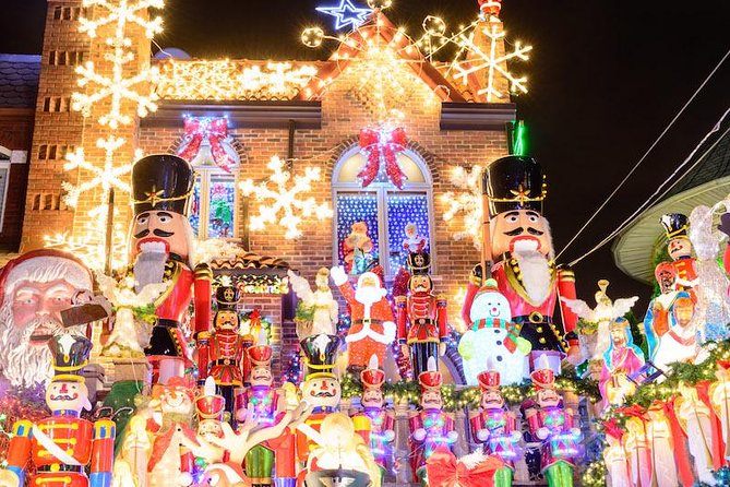 NYC Private Holiday Lights Tour - The evening begins with a Manhattan pickup