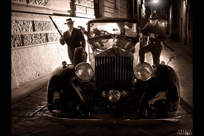 NYC Private Mafia Tour by Luxury Vehicle - Little Italy sets the scene in 20 minutes