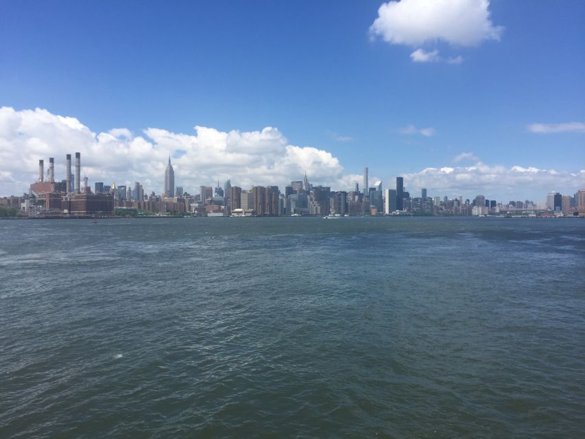 NYC: Private Personalized Tour with Driver and Guide - Times Square, Rockefeller Center, and Fifth Avenue