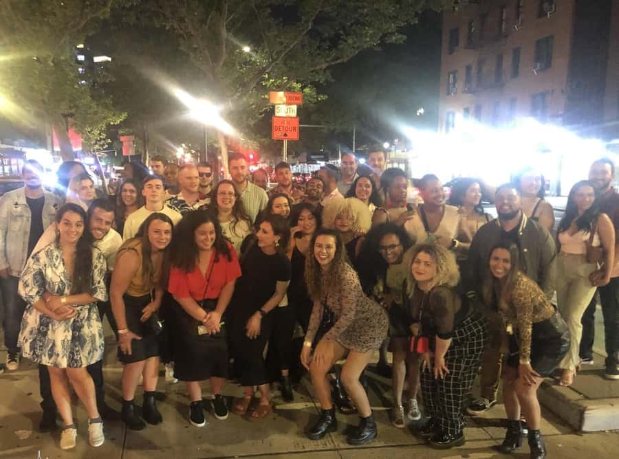NYC Pub Crawl and Rooftop Clubbing Experience - Dress code rules that can decide your night