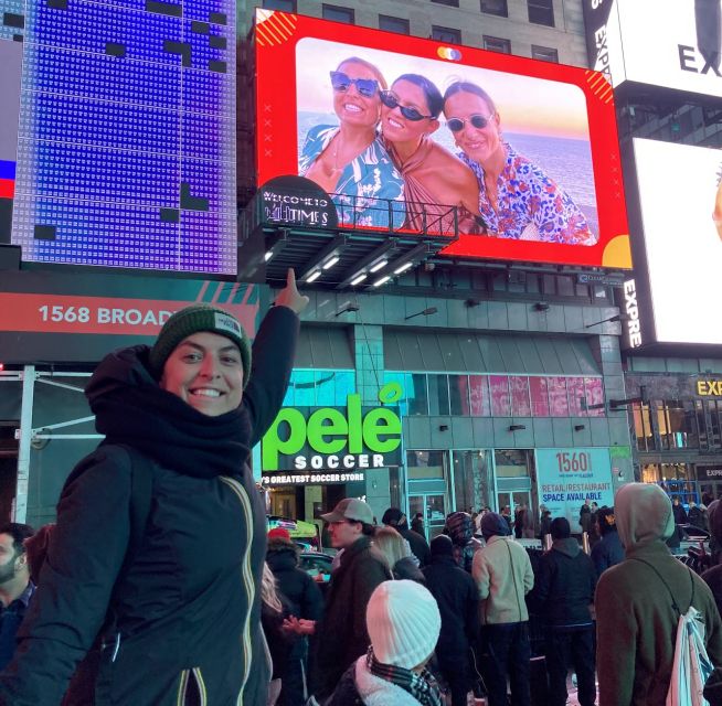NYC: See Yourself on a Times Square Billboard for 24 Hours - Why 15 seconds can feel like a big event