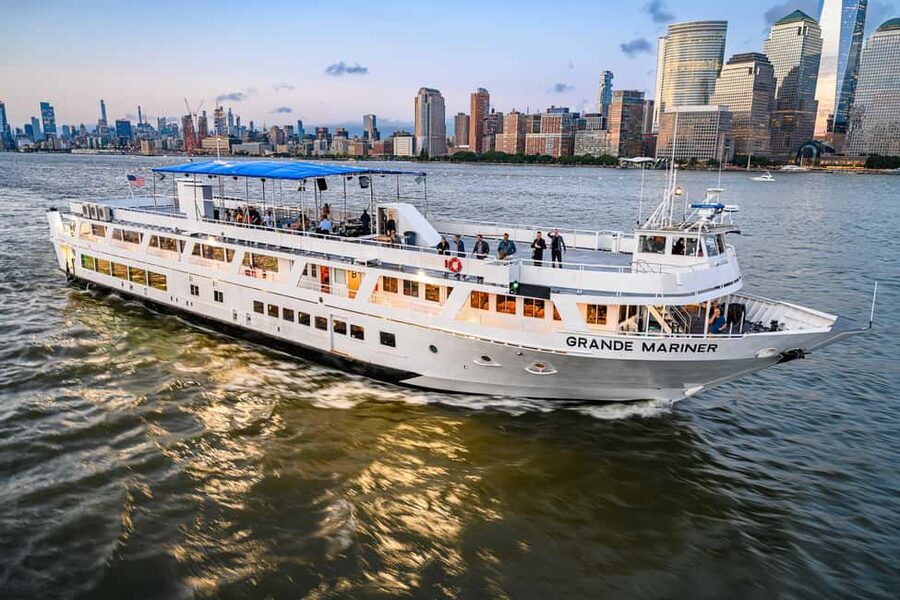 NYC: Sightseeing Harbor Cruise on the Grande Mariner - Seaport, Governors Island, and the changing skyline