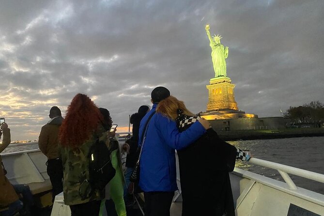 NYC Skyline lights Happy Hour and Cash Bar - Passing Ellis Island and Lady Liberty