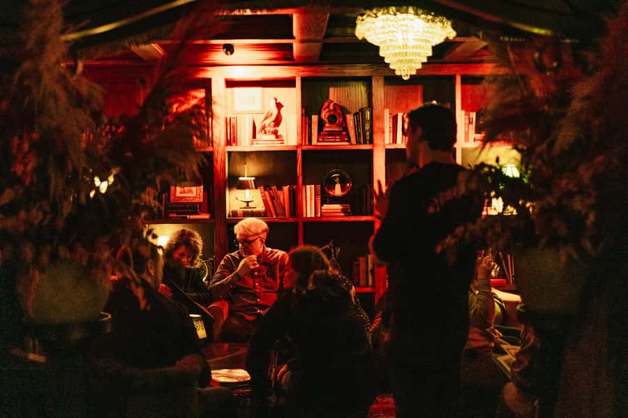 NYC: Speakeasy Drinks and Prohibition History Tour - Who will get the most from this tour