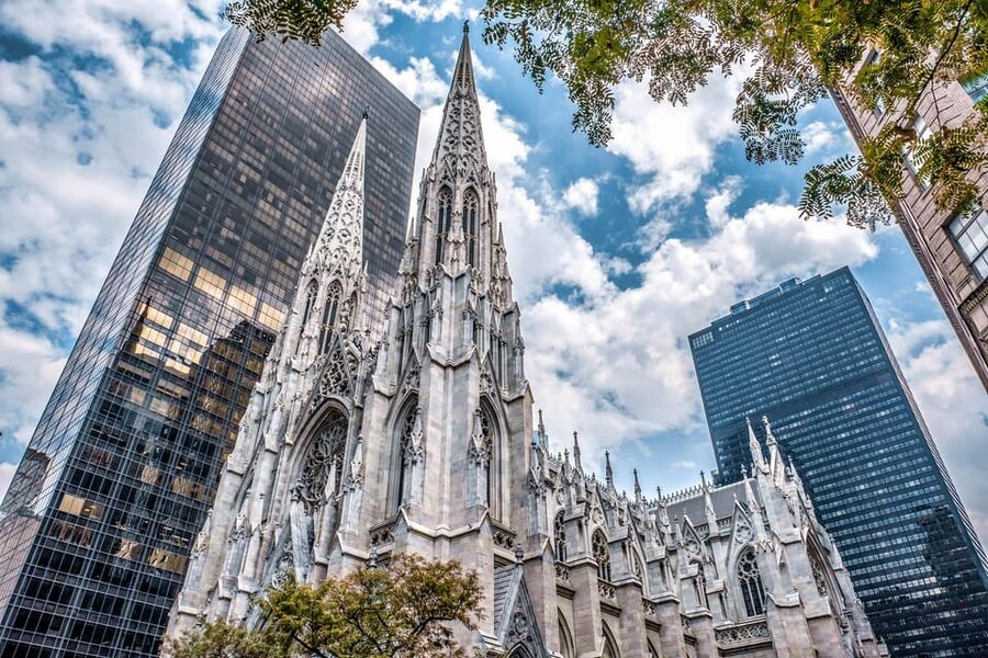 NYC: St. Patrick's Cathedral Tour - What the VIP historian tour adds