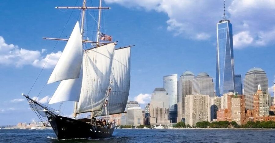 NYC: Statue of Liberty Day Sail with Onboard Bar - Key points to know