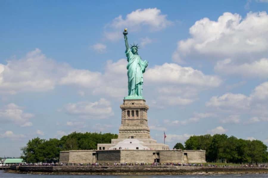 NYC: Statue of Liberty Express Skip-the-Box-Office Cruise - Ellis Island and a little American immigration context