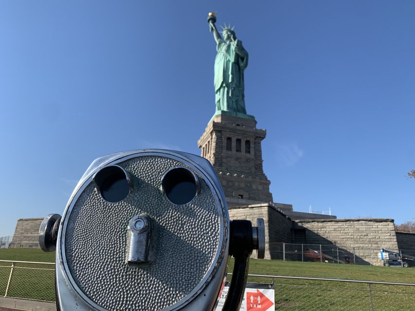 NYC: Statue of Liberty Guided Private Group or Family Tour - Who Should Book This Private Tour?