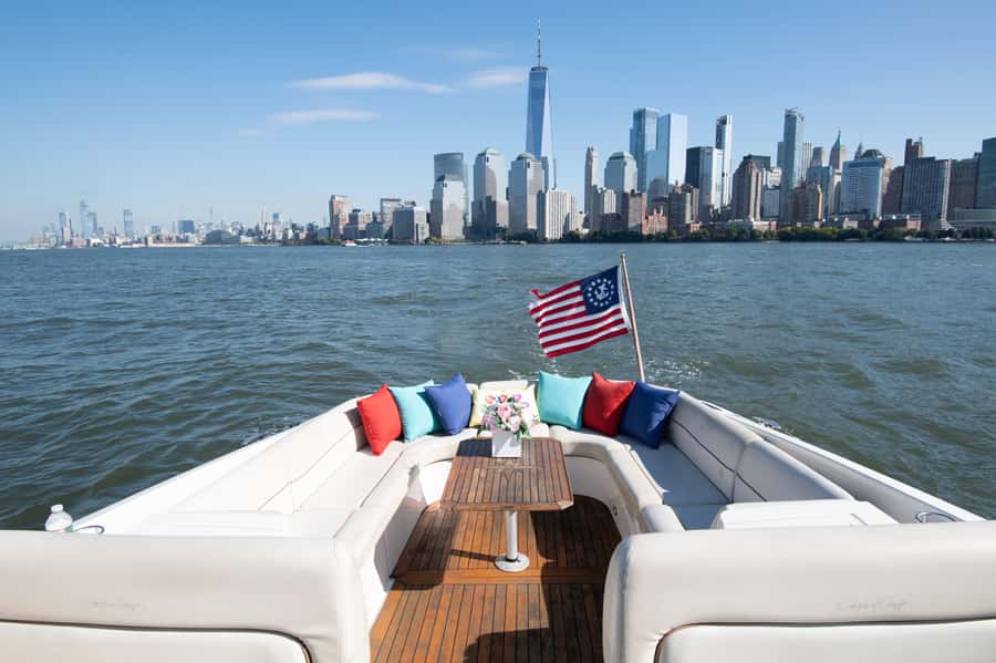 NYC: Statue of Liberty Private Yacht Tour - What the $1,000 price really buys