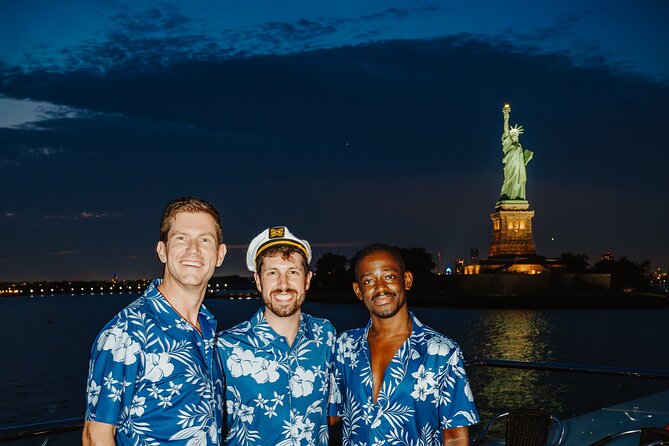 NYC Sunset Cruise with DJ, Skyline & Statue of Liberty - What can go wrong