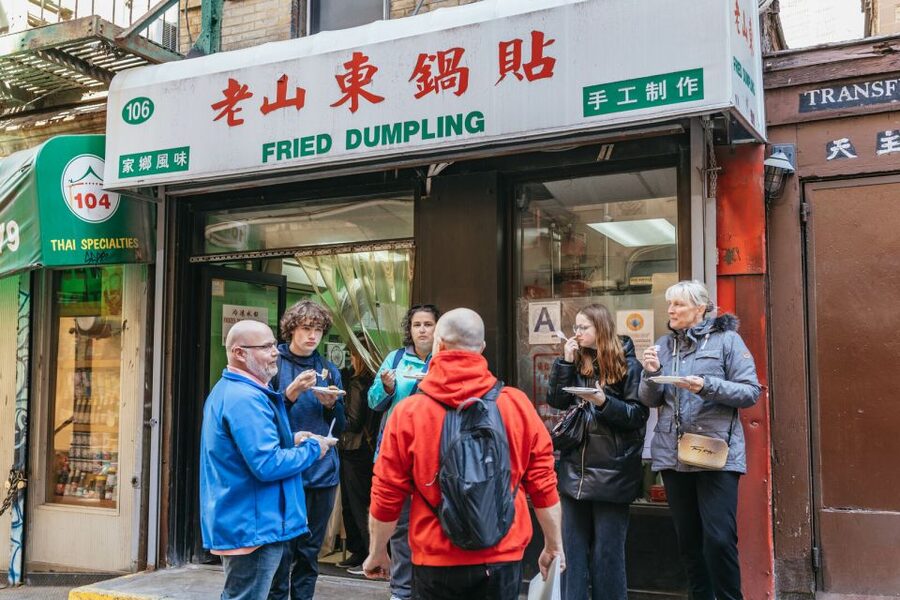 NYC: Taste the American Dream a Lower East Side Food Tour - Little Italy, Nolita, and the changing map of Manhattan